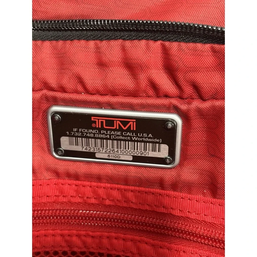 Tumi Unisex Black T-Tech Crossbody/Laptop/Messenger Bag 5110D